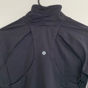 Lululemon Half Zip (6)